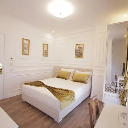 Eler 4* Tirana