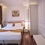 Eler Szálloda Tirana