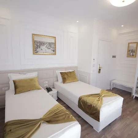 Hotell Eler Tirana